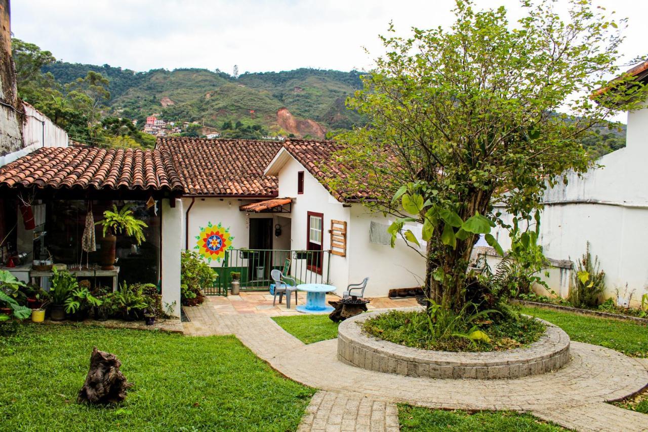 - Casa Pitanga - Acomodação lindíssima pertinho da Igreja do Rosário Ouro Preto  Exterior foto